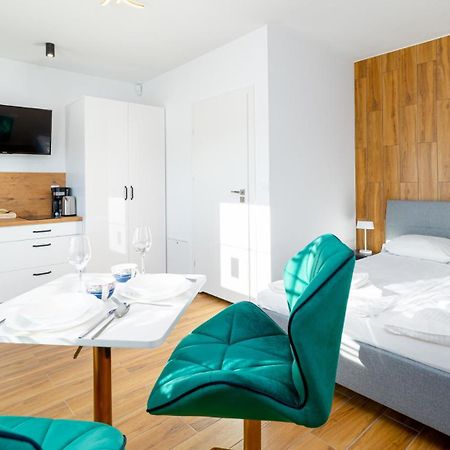 Wonder Home - Apartamenty Halo Karkonosze Z Ogrodem, Sezonowym Basenem, Placem Zabaw I Widokiem Na Sniezke - Zlokalizowane Blisko Karpacza ミスワコビツェ エクステリア 写真